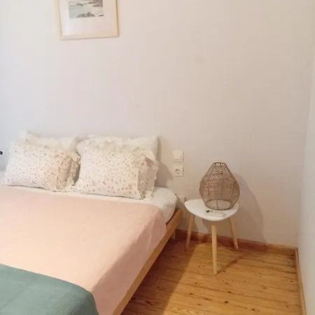 Elen Place Apartment *